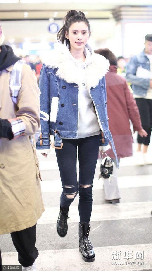 日韩系牛仔穿搭走秀视频